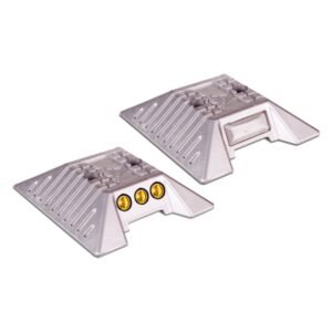 08-ALS 0026  METAL ROAD STUD